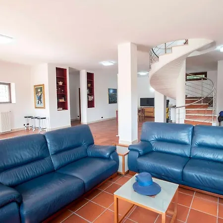 Luxury Montedoro *
